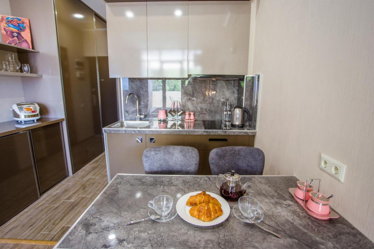 Zgvadaca Kvariati Apartment Luaran gambar